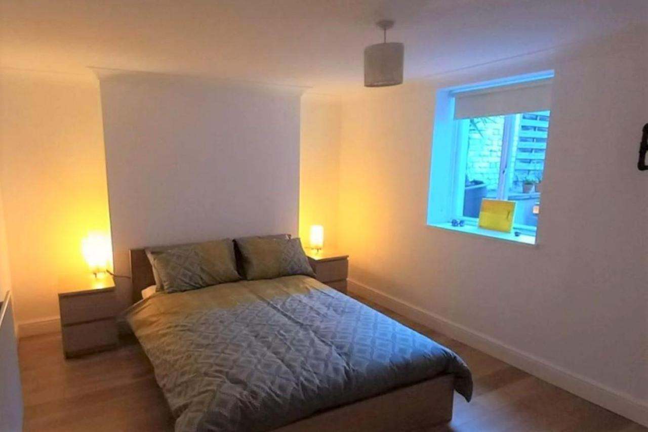 2 Bedroom Victorian Garden Flat London Exterior photo